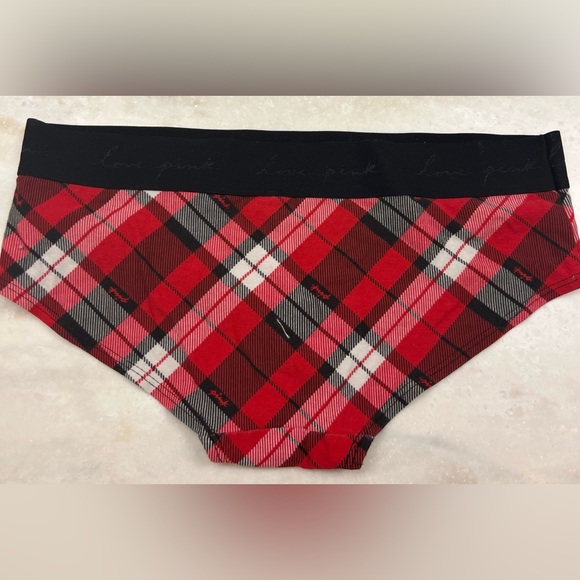 Pink Panties - Picture 2 of 8